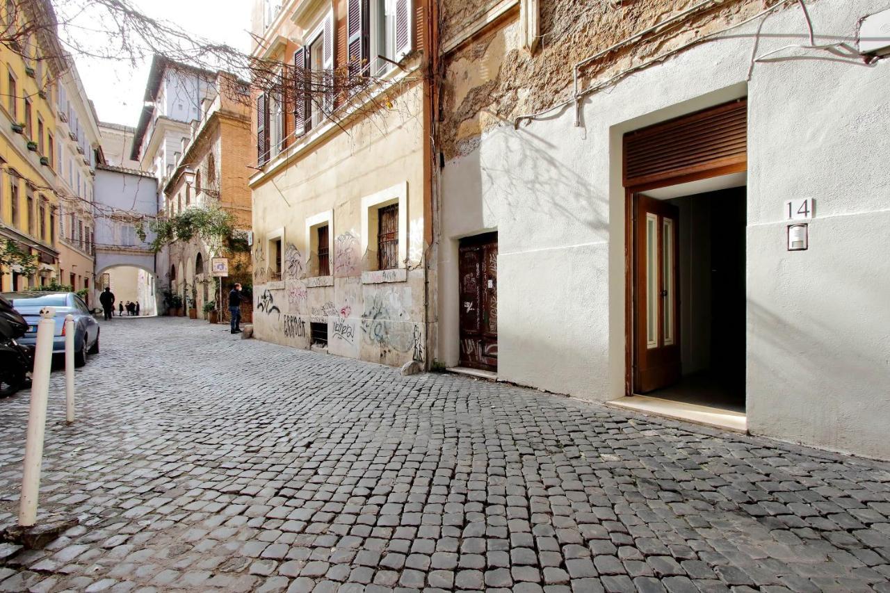 Trastevere Suites & Spa Рим Экстерьер фото