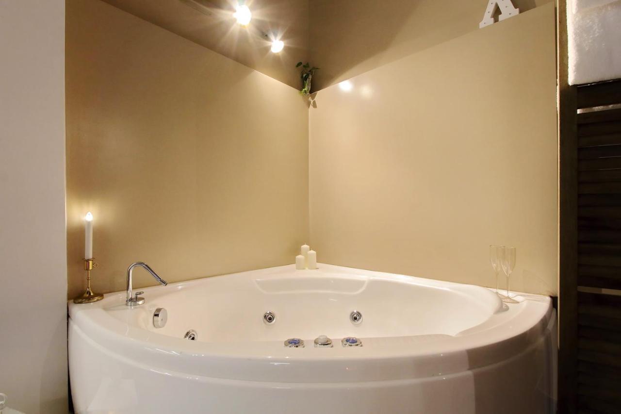 Trastevere Suites & Spa Рим Экстерьер фото