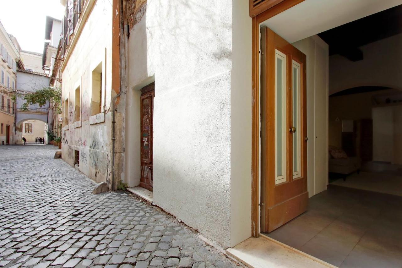 Trastevere Suites & Spa Рим Экстерьер фото
