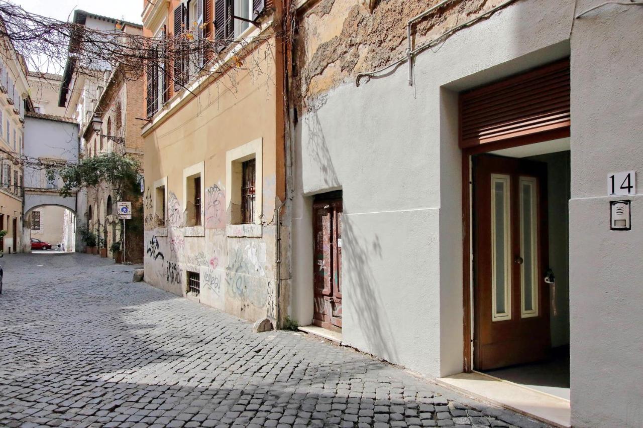Trastevere Suites & Spa Рим Экстерьер фото